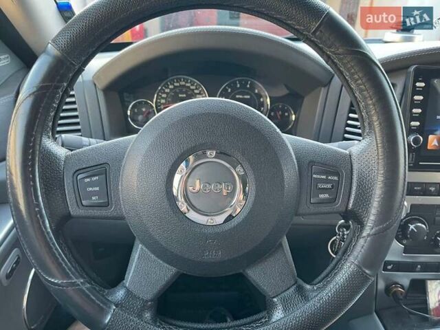 Джип Grand Cherokee, об'ємом двигуна 2.99 л та пробігом 296 тис. км за 13800 $, фото 10 на Automoto.ua