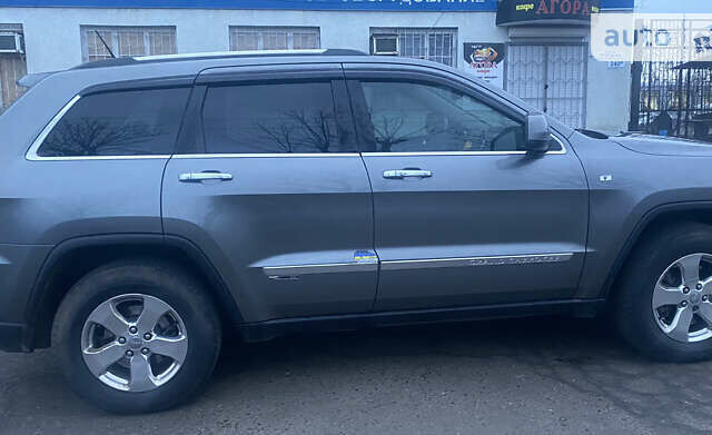 Джип Grand Cherokee, об'ємом двигуна 3 л та пробігом 224 тис. км за 17000 $, фото 8 на Automoto.ua