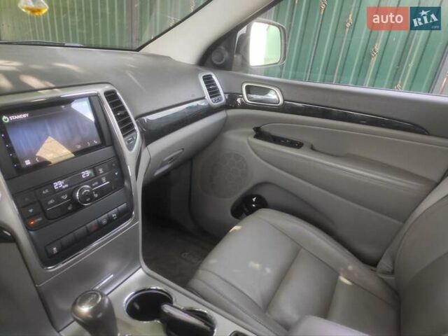 Джип Гранд Чероки, объемом двигателя 3.6 л и пробегом 330 тыс. км за 14500 $, фото 2 на Automoto.ua