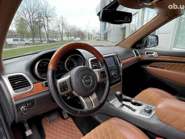 Джип Grand Cherokee, об'ємом двигуна 3 л та пробігом 260 тис. км за 15999 $, фото 16 на Automoto.ua