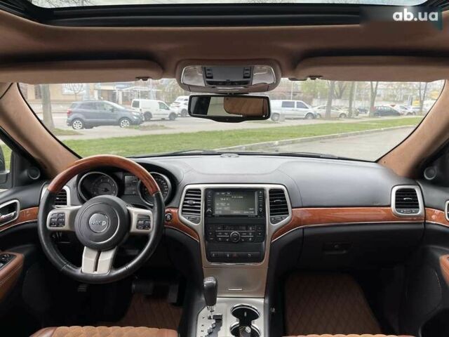 Джип Grand Cherokee, об'ємом двигуна 3 л та пробігом 260 тис. км за 15999 $, фото 9 на Automoto.ua