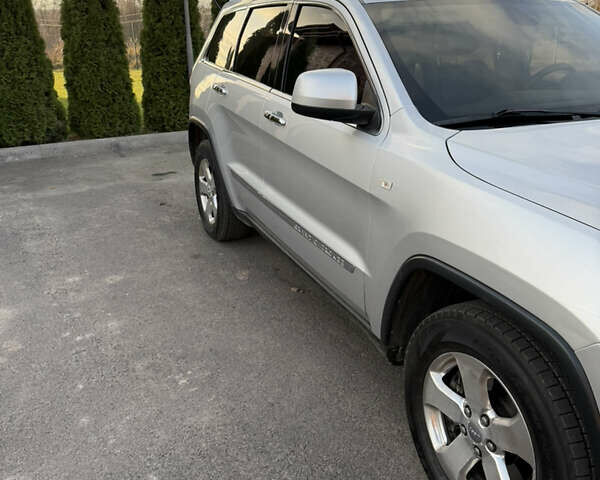 Джип Grand Cherokee, об'ємом двигуна 2.99 л та пробігом 142 тис. км за 20000 $, фото 4 на Automoto.ua