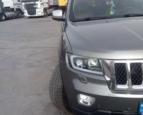 Джип Grand Cherokee, об'ємом двигуна 2.99 л та пробігом 170 тис. км за 19500 $, фото 25 на Automoto.ua