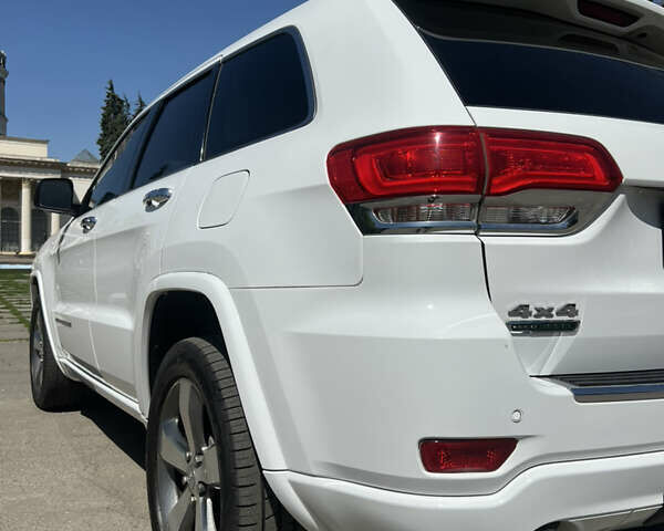 Джип Grand Cherokee, об'ємом двигуна 2.99 л та пробігом 155 тис. км за 23800 $, фото 4 на Automoto.ua