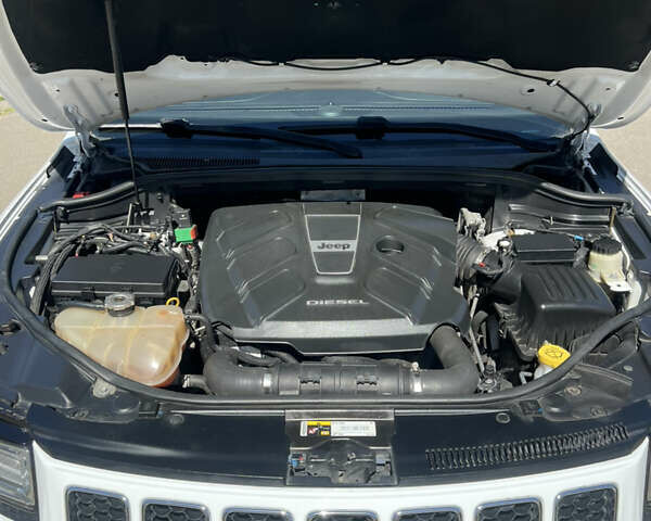 Джип Гранд Чероки, объемом двигателя 2.99 л и пробегом 155 тыс. км за 23800 $, фото 13 на Automoto.ua