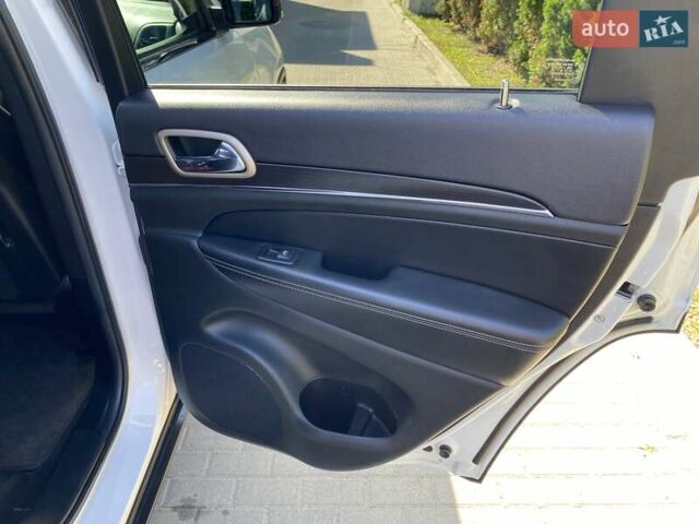 Джип Гранд Чероки, объемом двигателя 3 л и пробегом 220 тыс. км за 17800 $, фото 23 на Automoto.ua