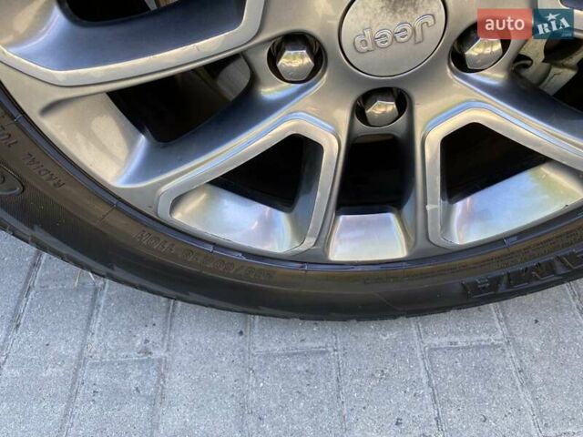 Джип Гранд Чероки, объемом двигателя 3 л и пробегом 220 тыс. км за 17800 $, фото 33 на Automoto.ua