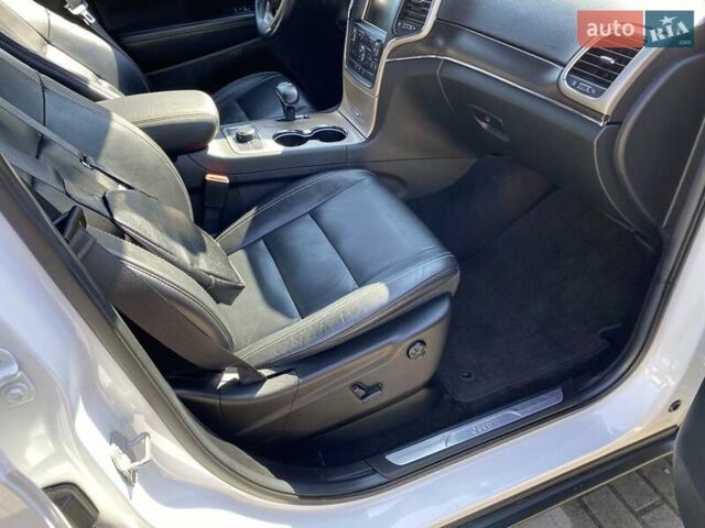 Джип Гранд Чероки, объемом двигателя 3 л и пробегом 220 тыс. км за 17800 $, фото 21 на Automoto.ua