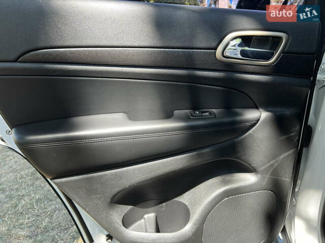 Джип Гранд Чероки, объемом двигателя 3 л и пробегом 188 тыс. км за 24000 $, фото 28 на Automoto.ua