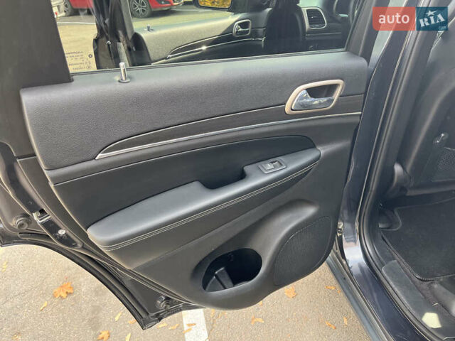 Джип Гранд Чероки 2016 в Луцке на Automoto.ua Джип Гранд Чероки, объемом двигателя 3.6 л и пробегом 116 тыс. км за 20500 $, фото 10 на Automoto.ua