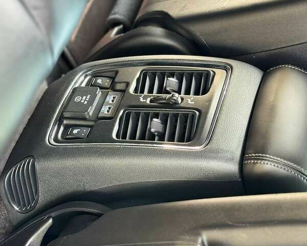 Джип Grand Cherokee, об'ємом двигуна 0 л та пробігом 78 тис. км за 28800 $, фото 23 на Automoto.ua