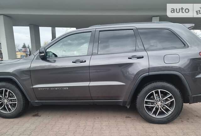 Джип Grand Cherokee, об'ємом двигуна 2.99 л та пробігом 80 тис. км за 26500 $, фото 1 на Automoto.ua