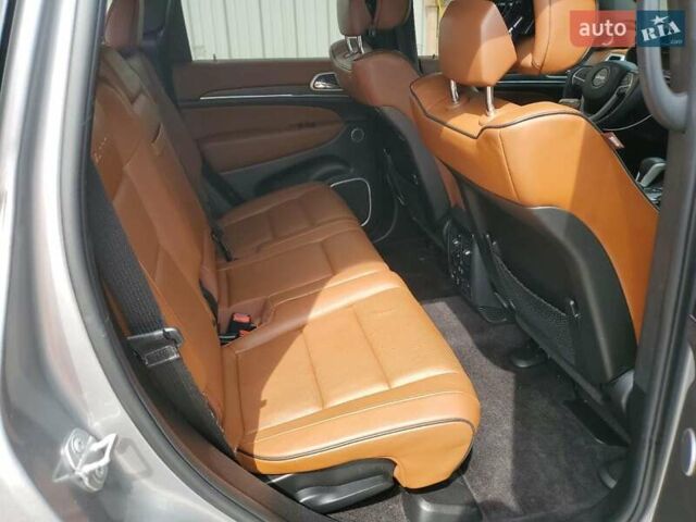 Джип Гранд Чероки 2018 в Луцке на Automoto.ua Джип Гранд Чероки, объемом двигателя 3.6 л и пробегом 121 тыс. км за 5900 $, фото 10 на Automoto.ua