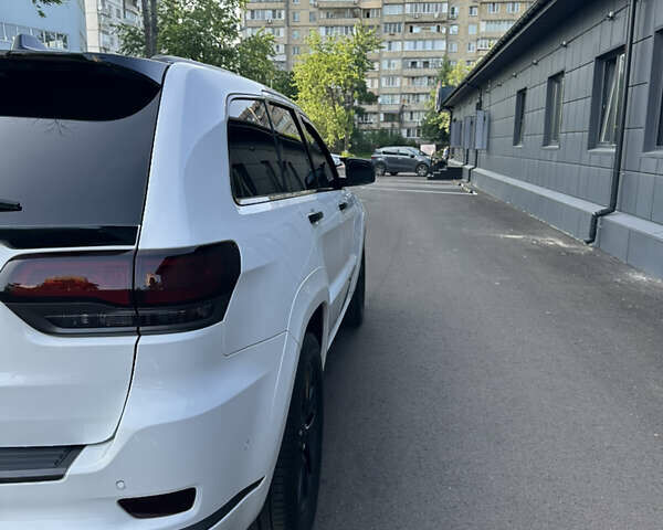 Джип Grand Cherokee, об'ємом двигуна 3.6 л та пробігом 130 тис. км за 27499 $, фото 3 на Automoto.ua