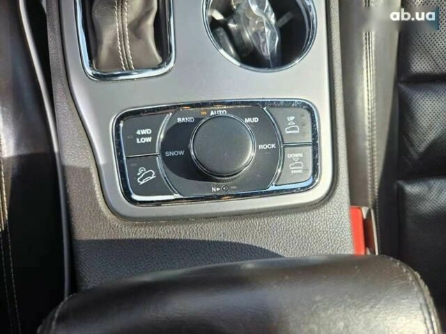 Джип Grand Cherokee, об'ємом двигуна 3 л та пробігом 105 тис. км за 26900 $, фото 19 на Automoto.ua