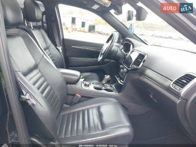 Джип Гранд Чероки, объемом двигателя 0 л и пробегом 106 тыс. км за 6200 $, фото 3 на Automoto.ua