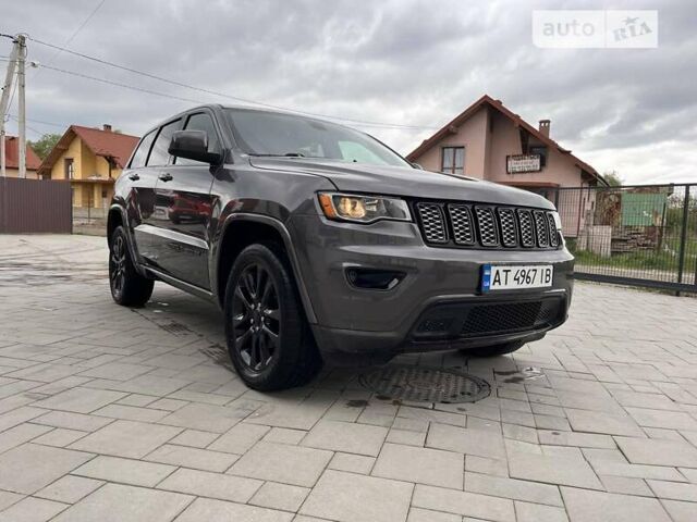 Джип Grand Cherokee, об'ємом двигуна 3.6 л та пробігом 180 тис. км за 28800 $, фото 19 на Automoto.ua