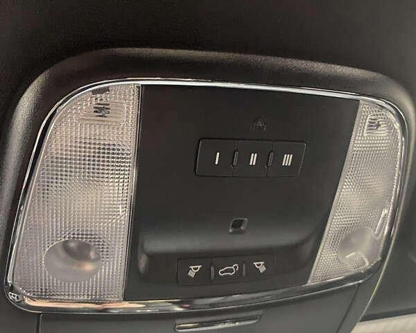 Джип Гранд Чероки 2020 в Киеве на Automoto.ua Джип Гранд Чероки, объемом двигателя 0 л и пробегом 59 тыс. км за 19700 $, фото 16 на Automoto.ua