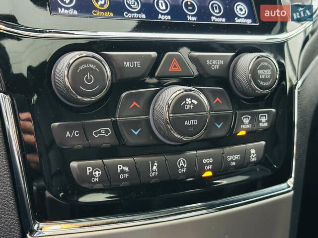 Джип Гранд Чероки, объемом двигателя 3.6 л и пробегом 100 тыс. км за 24500 $, фото 34 на Automoto.ua