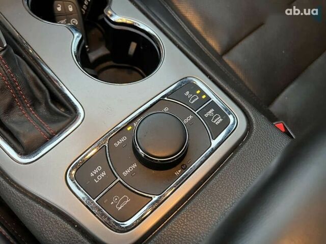 Джип Grand Cherokee, об'ємом двигуна 0 л та пробігом 80 тис. км за 34500 $, фото 24 на Automoto.ua