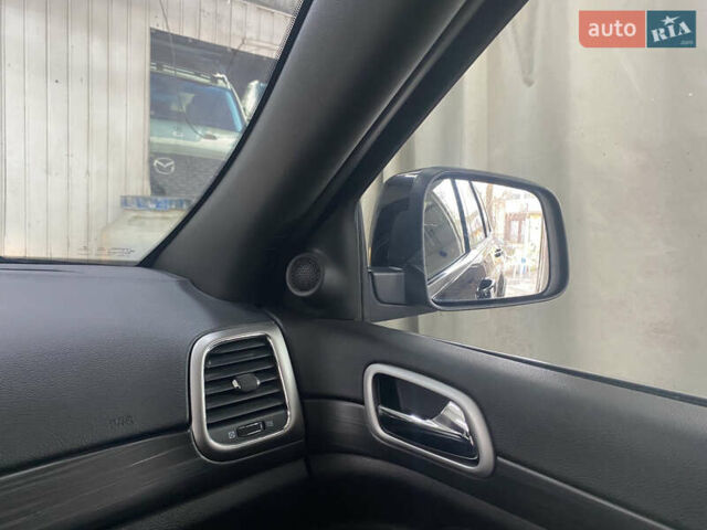 Джип Гранд Чероки 2020 в Киеве на Automoto.ua Джип Гранд Чероки, объемом двигателя 0 л и пробегом 59 тыс. км за 19700 $, фото 20 на Automoto.ua