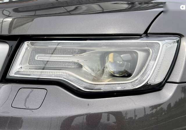Джип Grand Cherokee, об'ємом двигуна 3 л та пробігом 64 тис. км за 44900 $, фото 21 на Automoto.ua