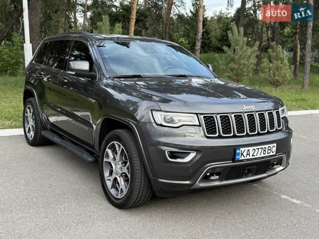 Джип Grand Cherokee, об'ємом двигуна 2.97 л та пробігом 40 тис. км за 41000 $, фото 4 на Automoto.ua