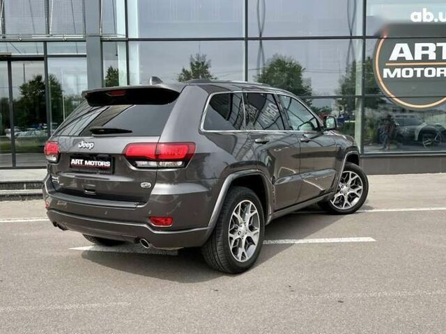 Джип Grand Cherokee, об'ємом двигуна 3 л та пробігом 64 тис. км за 44900 $, фото 3 на Automoto.ua