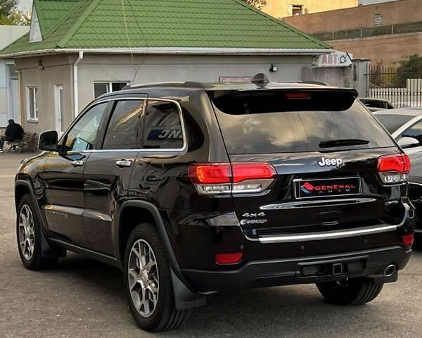 Джип Гранд Чероки 2021 в Одессе на Automoto.ua Джип Гранд Чероки, объемом двигателя 3.6 л и пробегом 51 тыс. км за 28900 $, фото 19 на Automoto.ua