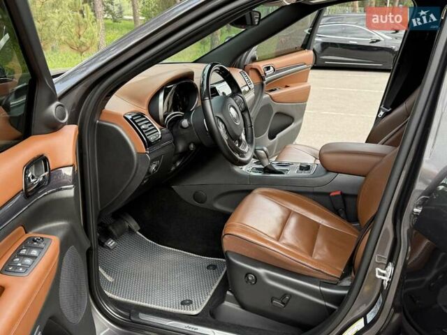 Джип Grand Cherokee, об'ємом двигуна 2.97 л та пробігом 40 тис. км за 41000 $, фото 14 на Automoto.ua