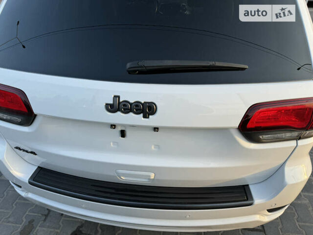 Джип Grand Cherokee, об'ємом двигуна 3.6 л та пробігом 110 тис. км за 28990 $, фото 12 на Automoto.ua