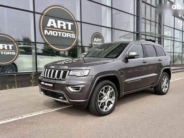 Джип Grand Cherokee, об'ємом двигуна 3 л та пробігом 64 тис. км за 44900 $, фото 6 на Automoto.ua