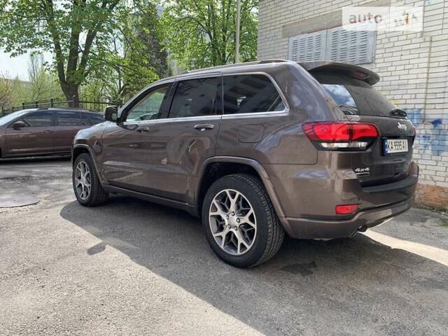 Джип Grand Cherokee, об'ємом двигуна 2.99 л та пробігом 13 тис. км за 50000 $, фото 2 на Automoto.ua