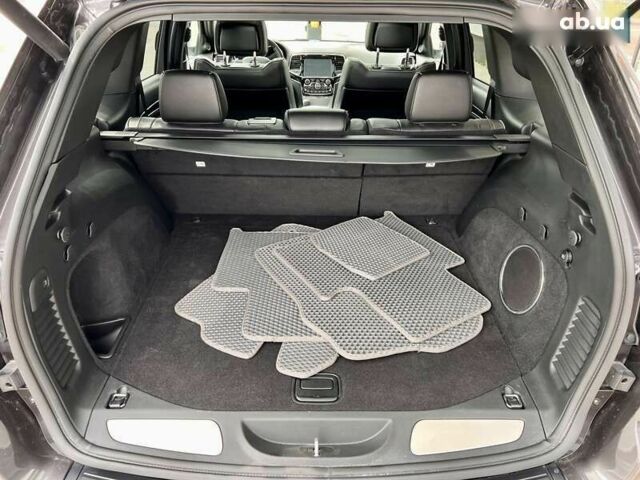 Джип Grand Cherokee, об'ємом двигуна 3 л та пробігом 64 тис. км за 44900 $, фото 17 на Automoto.ua