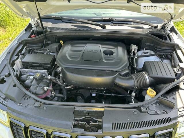 Джип Grand Cherokee, об'ємом двигуна 3.6 л та пробігом 32 тис. км за 28800 $, фото 30 на Automoto.ua