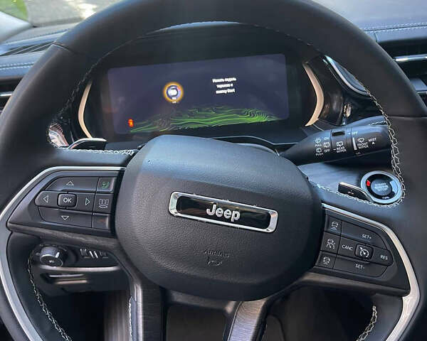 Джип Гранд Чероки, объемом двигателя 2 л и пробегом 56 тыс. км за 46000 $, фото 9 на Automoto.ua