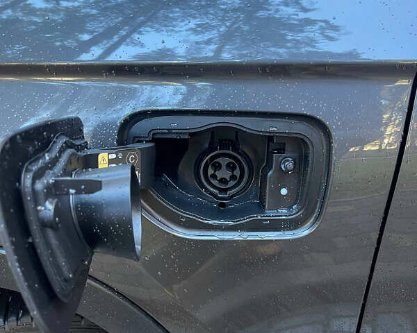 Джип Гранд Чероки, объемом двигателя 2 л и пробегом 56 тыс. км за 46000 $, фото 5 на Automoto.ua