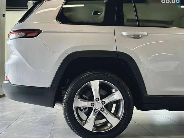 Джип Grand Cherokee, об'ємом двигуна 3.6 л та пробігом 1 тис. км за 53000 $, фото 8 на Automoto.ua
