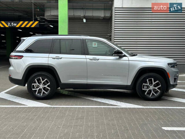 Джип Grand Cherokee, об'ємом двигуна 3.6 л та пробігом 11 тис. км за 44000 $, фото 10 на Automoto.ua