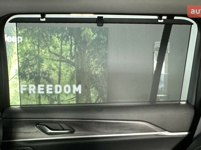 купить новое авто Джип Гранд Чероки 2023 года от официального дилера JEEP ЦЕНТР ОДЕСА ТОВ «АДІС-МОТОР» Джип фото