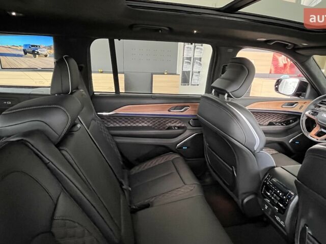 купить новое авто Джип Гранд Чероки 2023 года от официального дилера ДЖИП ЦЕНТР ХАРКІВ Джип фото