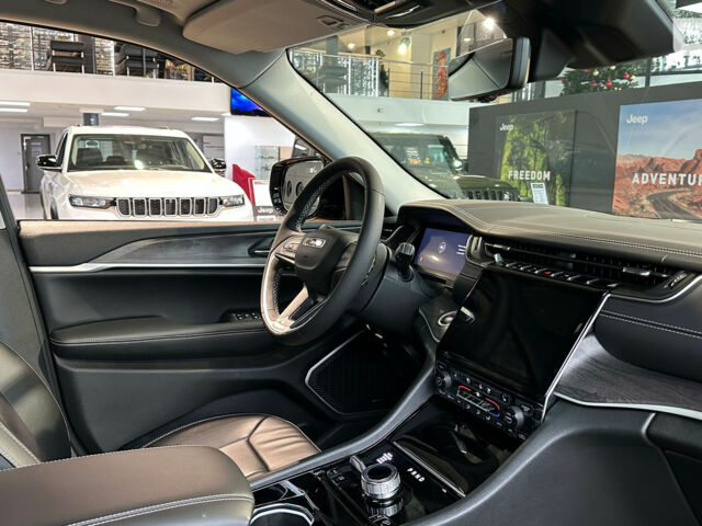 купити нове авто Джип Grand Cherokee 2023 року від офіційного дилера Автопассаж Джип фото