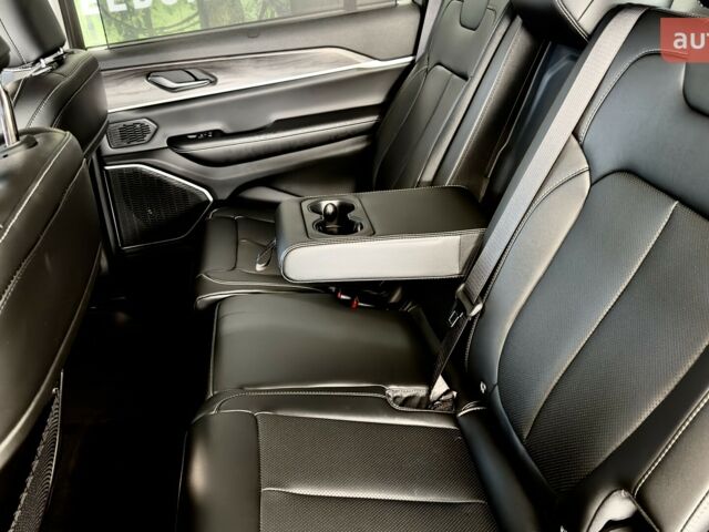 купить новое авто Джип Гранд Чероки 2023 года от официального дилера JEEP ЦЕНТР ОДЕСА ТОВ «АДІС-МОТОР» Джип фото