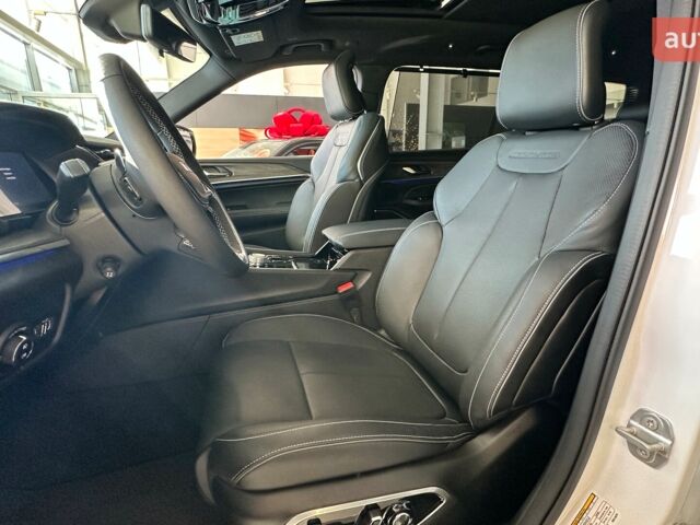 купить новое авто Джип Гранд Чероки 2023 года от официального дилера Автоцентр AUTO.RIA Джип фото