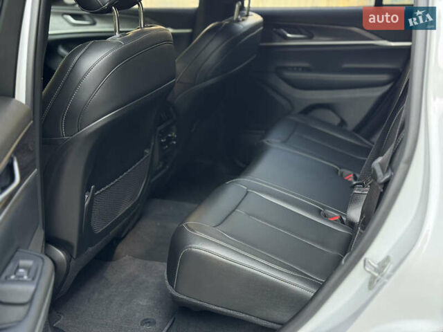 Джип Гранд Чероки, объемом двигателя 3.6 л и пробегом 6 тыс. км за 59000 $, фото 19 на Automoto.ua