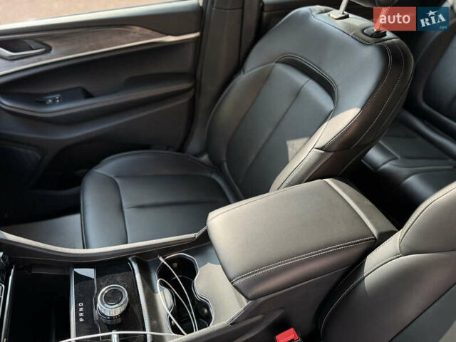 Джип Гранд Чероки, объемом двигателя 3.6 л и пробегом 6 тыс. км за 59000 $, фото 56 на Automoto.ua