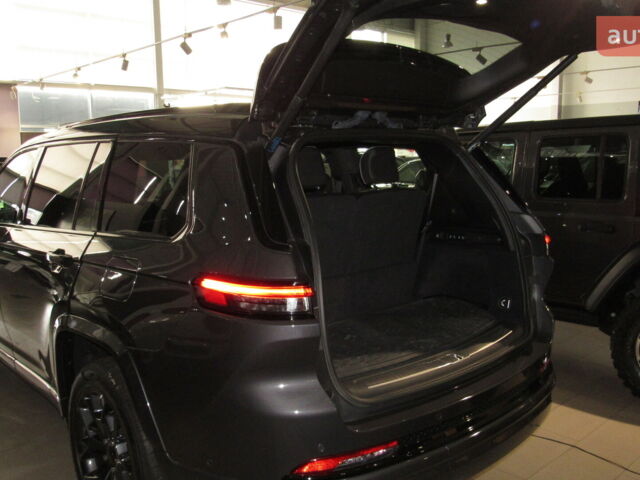 купити нове авто Джип Grand Cherokee 2024 року від офіційного дилера Автоцентр AUTO.RIA Джип фото