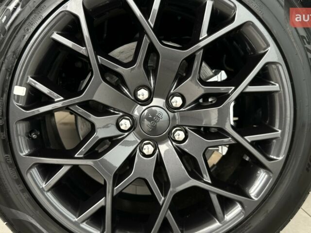 купить новое авто Джип Гранд Чероки 2024 года от официального дилера JEEP ЦЕНТР ОДЕСА ТОВ «АДІС-МОТОР» Джип фото