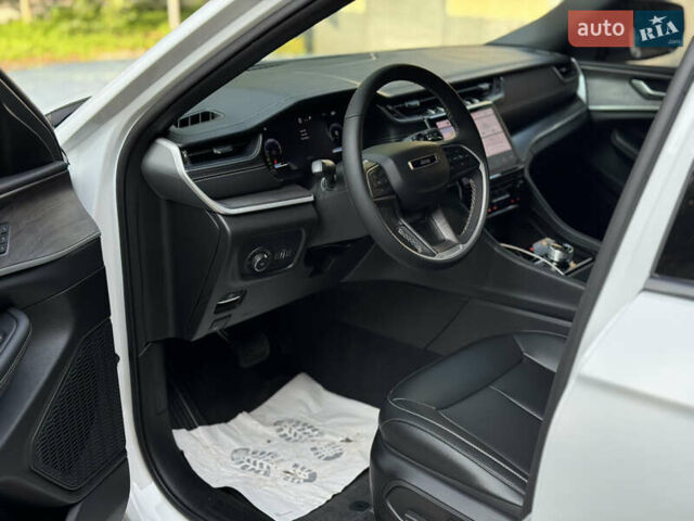 Джип Гранд Чероки, объемом двигателя 3.6 л и пробегом 6 тыс. км за 59000 $, фото 16 на Automoto.ua