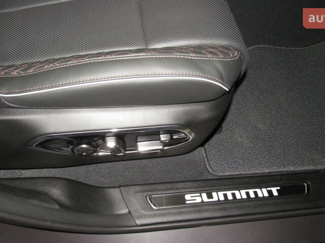 купити нове авто Джип Grand Cherokee 2024 року від офіційного дилера Автоцентр AUTO.RIA Джип фото